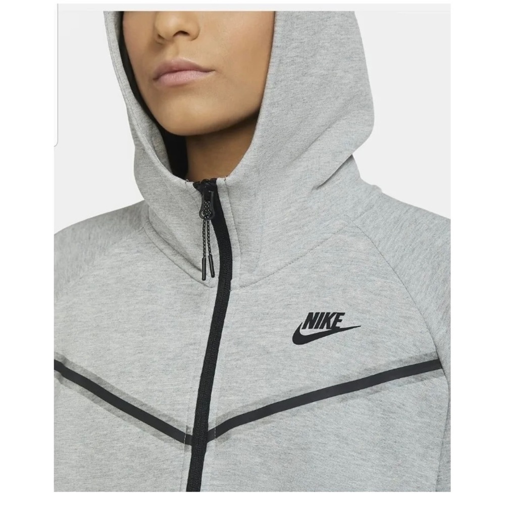 NWT- Nike Sportswear Tech Fleece Windrunner Zip Up CW4298-063 Size XL